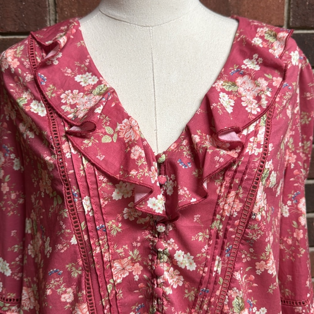 A Collective Story The Bailey Ruffle Top Size Small - Picture 2 of 10